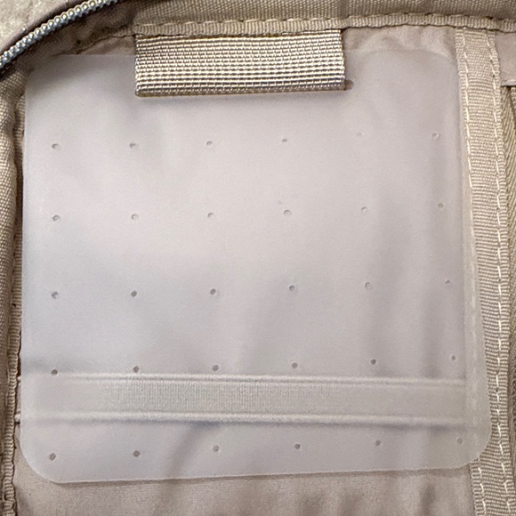 Quilted Mauve Travel Jewelry Pouch - Picture 5 of 5